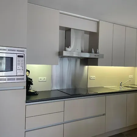 Cezanne App 0501 * ניופורט