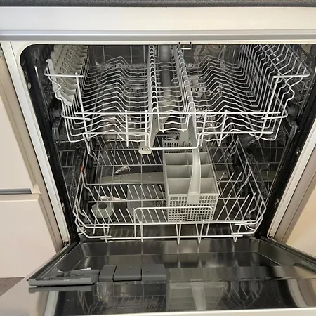 דירה Cezanne App 0501 *