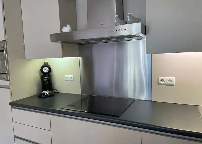 Cezanne App 0501 דירה *